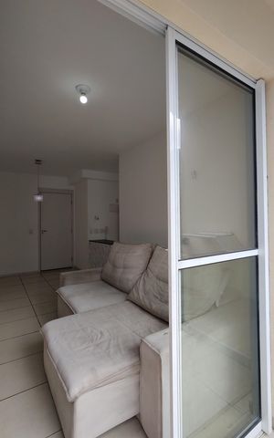 Apartamento para alugar com 60m², 2 quartos e 1 vagaVaranda