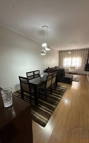 Casa à venda com 237m², 3 quartos e 4 vagas