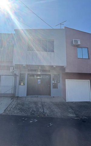 Casa para alugar com 52m², 1 quarto e 1 vaga Casa para alugar com 52m², 1 quarto e 1 vagaPlaca QR code MGDF-73 instalada em 03/04/2026