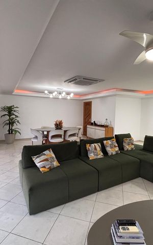 Apartamento à venda com 188m², 3 quartos e 2 vagas Apartamento à venda com 188m², 3 quartos e 2 vagasSala