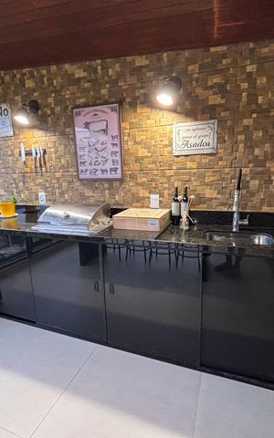 Apartamento à venda com 188m², 3 quartos e 2 vagas Apartamento à venda com 188m², 3 quartos e 2 vagasVaranda