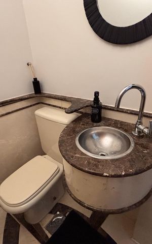 Apartamento à venda com 188m², 3 quartos e 2 vagas Apartamento à venda com 188m², 3 quartos e 2 vagasLavabo
