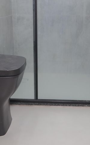 Apartamento à venda com 42m², 2 quartos e 1 vaga Apartamento à venda com 42m², 2 quartos e 1 vagaBanheiro