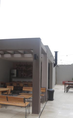 Apartamento à venda com 42m², 2 quartos e 1 vaga Apartamento à venda com 42m², 2 quartos e 1 vagaÁrea comum - Salão de festas