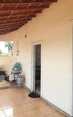 Casa à venda com 450m², 4 quartos e 7 vagasVaranda