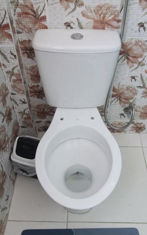 Casa à venda com 450m², 4 quartos e 7 vagasBanheiro da Suite 3