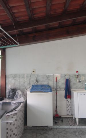 Casa à venda com 450m², 4 quartos e 7 vagasCozinha 2
