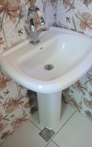 Casa à venda com 450m², 4 quartos e 7 vagasBanheiro da Suite 2
