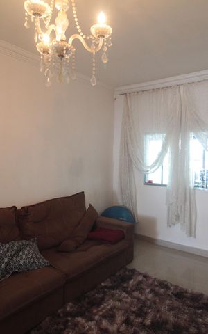 Casa à venda com 450m², 4 quartos e 7 vagasSala 1