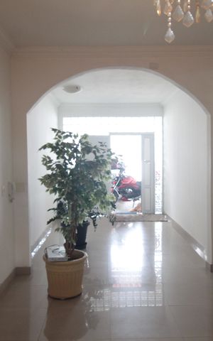Casa à venda com 450m², 4 quartos e 7 vagasSala 1