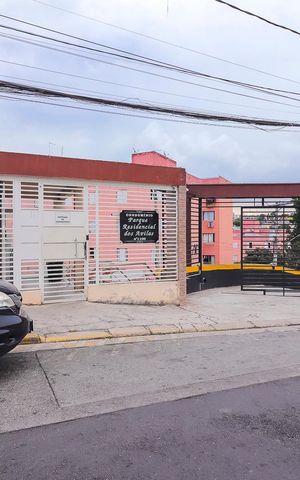 Apartamento para alugar com 55m², 2 quartos e 1 vagaFachada