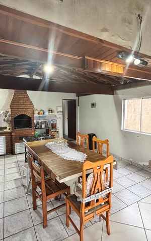Casa à venda com 59m², 4 quartos e 2 vagasCozinha