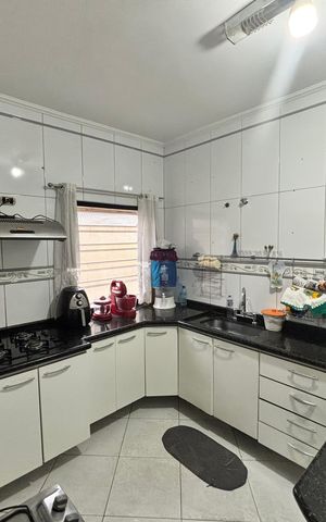 Casa à venda com 59m², 4 quartos e 2 vagasCozinha 2