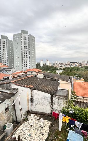 Casa à venda com 59m², 4 quartos e 2 vagasVista da Rua