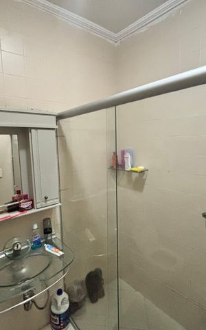 Casa à venda com 59m², 4 quartos e 2 vagasBanheiro 2