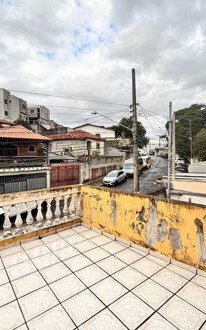 Casa à venda com 59m², 4 quartos e 2 vagasVista
