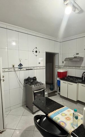 Casa à venda com 59m², 4 quartos e 2 vagasCozinha 2