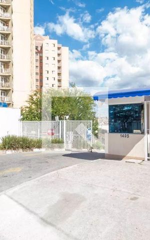 Apartamento à venda com 52m², 2 quartos e 1 vaga Apartamento à venda com 52m², 2 quartos e 1 vagaFachada