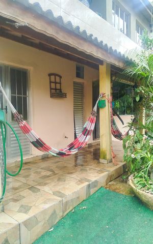 Casa à venda com 1008m², 4 quartos e 3 vagas Casa à venda com 1008m², 4 quartos e 3 vagasVaranda