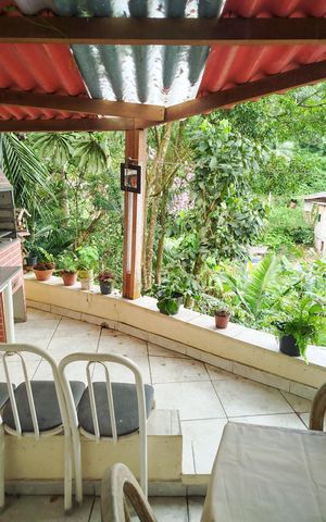 Casa à venda com 1008m², 4 quartos e 3 vagas Casa à venda com 1008m², 4 quartos e 3 vagasVaranda gourmet