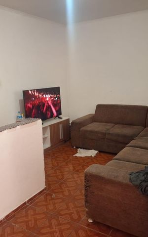 Casa à venda com 65m², 2 quartos e 1 vaga Casa à venda com 65m², 2 quartos e 1 vagaSala