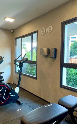 Studio para alugar com 42m², 1 quarto e sem vaga Studio para alugar com 42m², 1 quarto e sem vagaAcademia