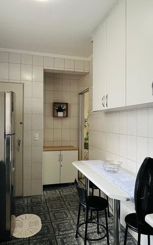 Apartamento à venda com 74m², 2 quartos e 1 vaga