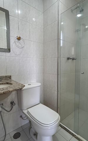 Apartamento à venda com 69m², 2 quartos e 1 vaga Apartamento à venda com 69m², 2 quartos e 1 vagaBanheiro da Suíte