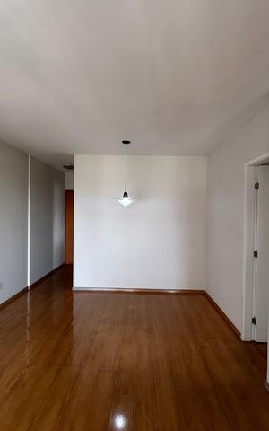Apartamento à venda com 69m², 2 quartos e 1 vaga Apartamento à venda com 69m², 2 quartos e 1 vagaSala
