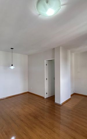 Apartamento à venda com 69m², 2 quartos e 1 vaga Apartamento à venda com 69m², 2 quartos e 1 vagaSala