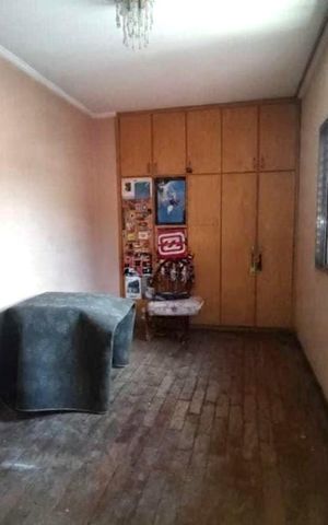 Casa à venda com 250m², 6 quartos e 6 vagasQuarto