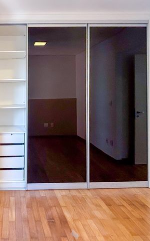 Apartamento à venda com 157m², 3 quartos e 4 vagas