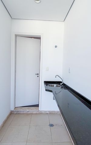 Apartamento à venda com 157m², 3 quartos e 4 vagas