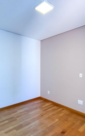 Apartamento à venda com 157m², 3 quartos e 4 vagas