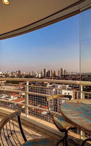 Apartamento à venda com 70m², 1 quarto e 2 vagas Apartamento à venda com 70m², 1 quarto e 2 vagasSacada