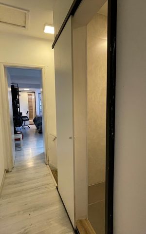 Casa à venda com 93m², 3 quartos e 1 vaga Casa à venda com 93m², 3 quartos e 1 vagaCorredor Quartos