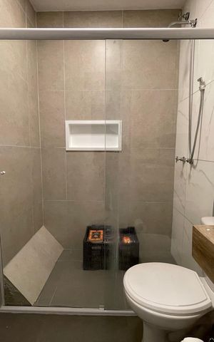 Casa à venda com 93m², 3 quartos e 1 vaga Casa à venda com 93m², 3 quartos e 1 vagaBanheiro Social