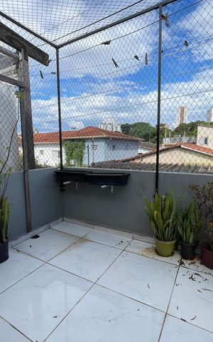 Casa à venda com 93m², 3 quartos e 1 vaga Casa à venda com 93m², 3 quartos e 1 vagaVaranda do Quarto 1