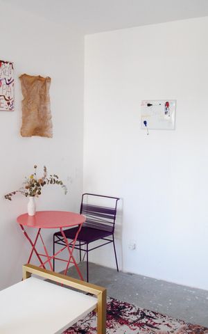 Apartamento à venda com 44m², 2 quartos e 1 vaga Apartamento à venda com 44m², 2 quartos e 1 vagaSala