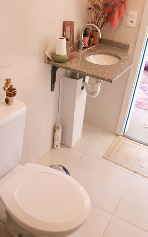 Apartamento à venda com 44m², 2 quartos e 1 vaga Apartamento à venda com 44m², 2 quartos e 1 vagaBanheiro 1