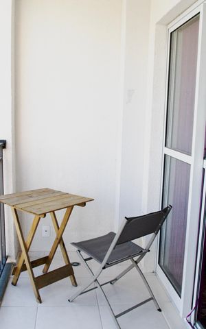 Apartamento à venda com 44m², 2 quartos e 1 vaga Apartamento à venda com 44m², 2 quartos e 1 vagaVaranda