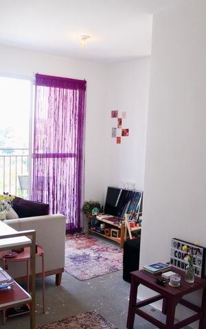 Apartamento à venda com 44m², 2 quartos e 1 vaga Apartamento à venda com 44m², 2 quartos e 1 vagaSala