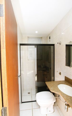 Apartamento à venda com 189m², 3 quartos e 1 vagaBanheiro 3