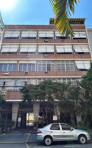 Apartamento à venda com 38m², 1 quarto e 1 vagaFachada