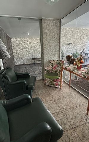 Apartamento à venda com 38m², 1 quarto e 1 vagaHall de entrada