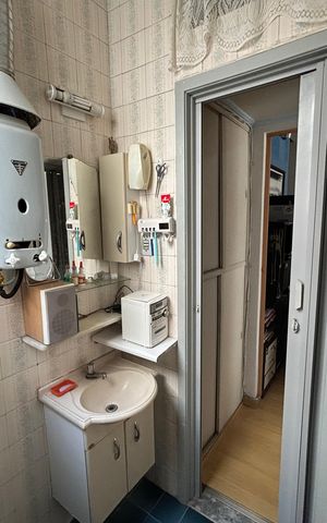 Apartamento à venda com 38m², 1 quarto e 1 vagaBanheiro