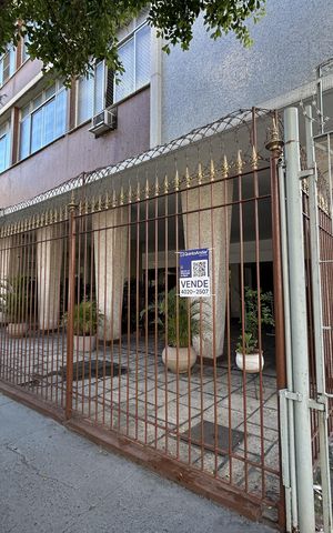 Apartamento à venda com 38m², 1 quarto e 1 vagaFachada + plaquinha