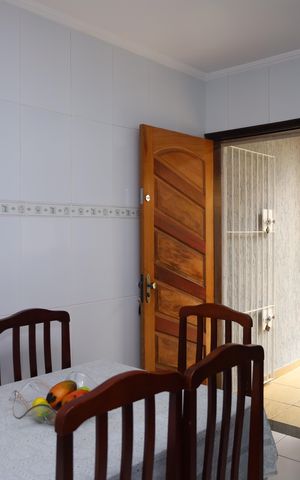 Casa à venda com 93m², 2 quartos e 2 vagasCozinha