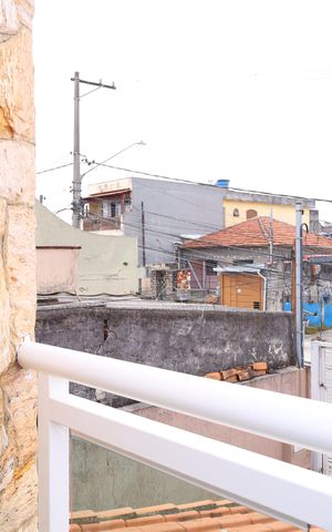 Casa à venda com 93m², 2 quartos e 2 vagasVaranda - Suíte 2