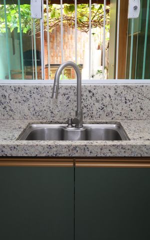 Casa à venda com 93m², 2 quartos e 2 vagasCozinha